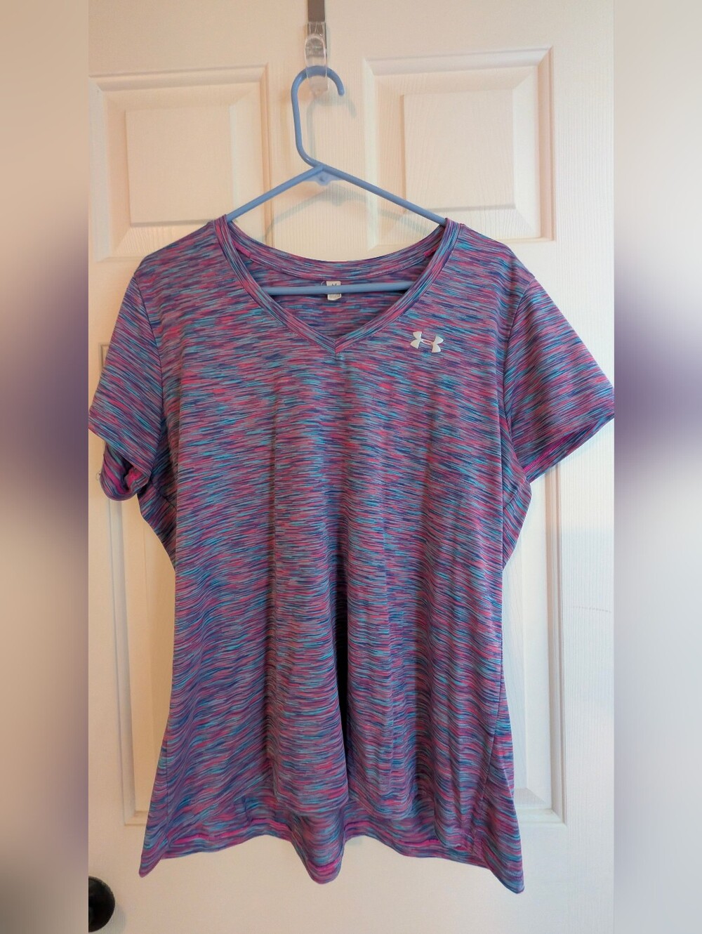 Under Armour Women's Multicolor Space-Dye V-Neck Performance Tee